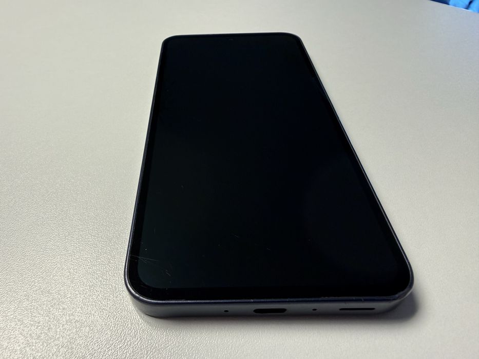Samsung A35 128 GB 6GB RAM