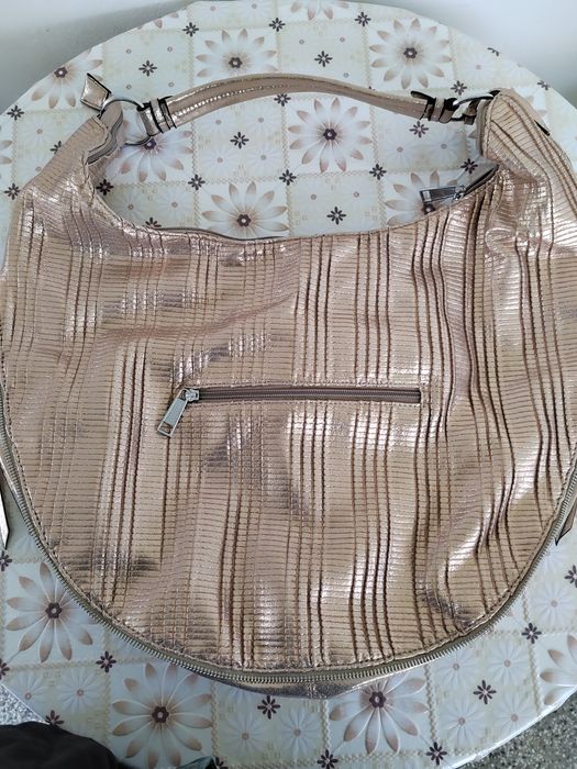 Дамска чанта, нова