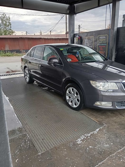SKODA Superb 2010 — imagine 5