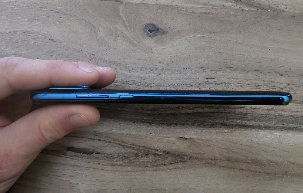 **Huawei P30 Lite – отлично състояние + протектор