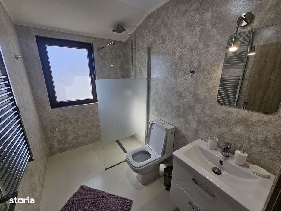 Apartament cu 2 camere de închiriat în Curtea de Argeș.