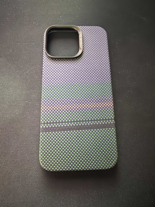 Husa/Carcasa Benks Kevlar Aramida pentru iphone 16 pro max !