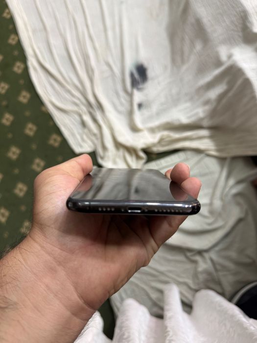 iPhone 11pro max qora