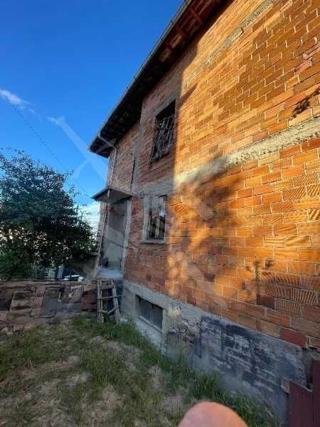 Продава се Къща в Асеновград - 460 кв.м за 370 €/кв.м - Снимка #1