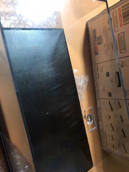 Дисплей кутия/ Display case 1:48 и 1:24  23.2 /12 /8.6 см