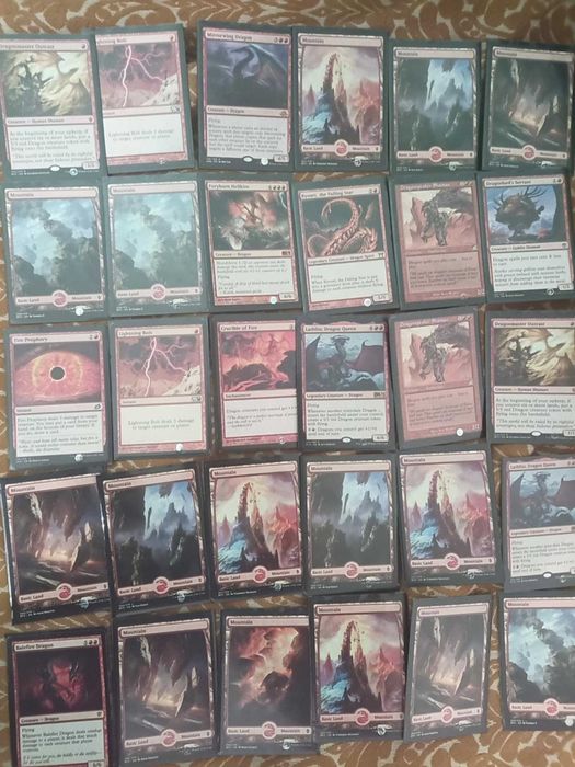 Mono Red Dragons / Sarkhan MTG / Magic The Gathering