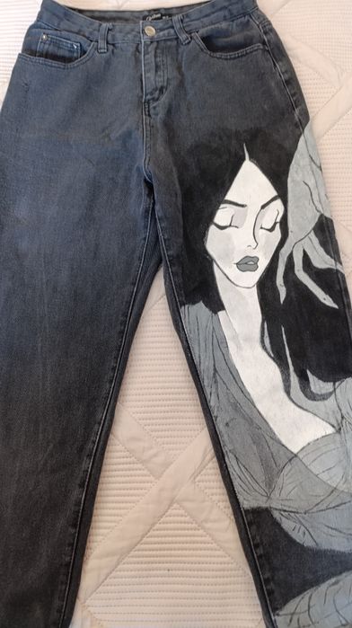 Джинсы фирменные