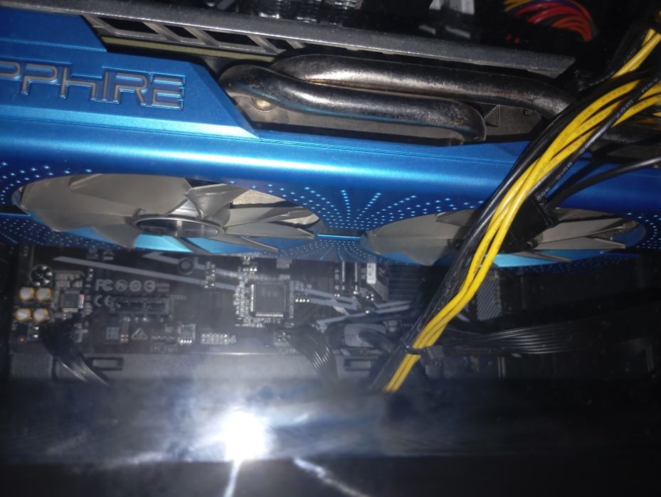 Видео карта rx 590