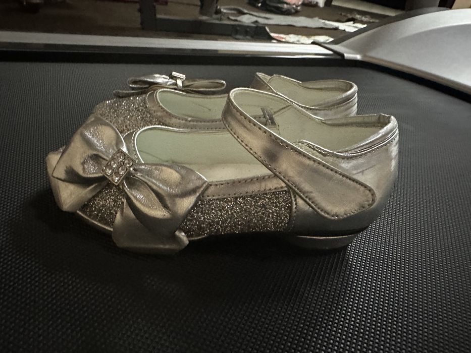 Обувь для девочки