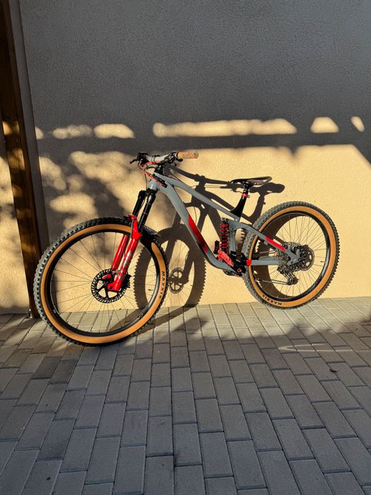 Bicicleta enduro