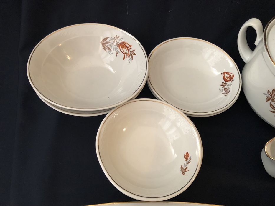 Сотилади ошхона сервизи 15