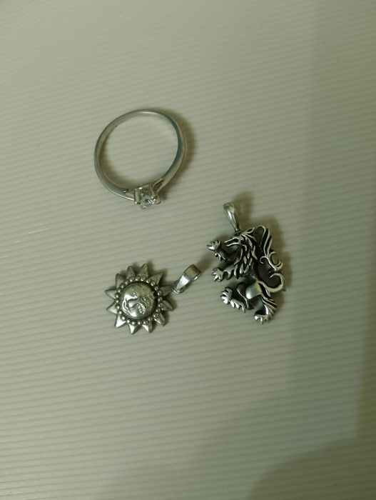Продам серебряные украшения.
