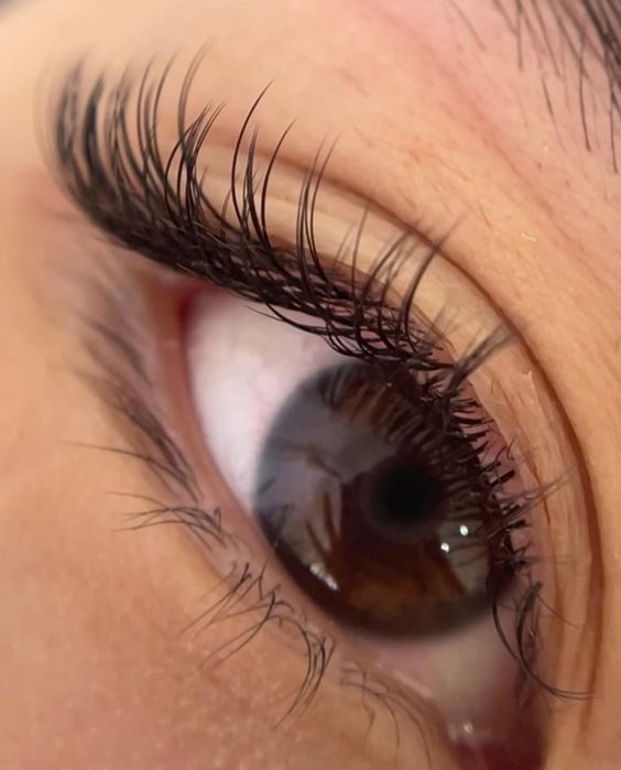 Наращивание ресниц за 7000 с 6:30 до 00:00