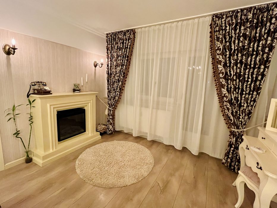 Vand apartament la cheie 4 camere , Micalaca