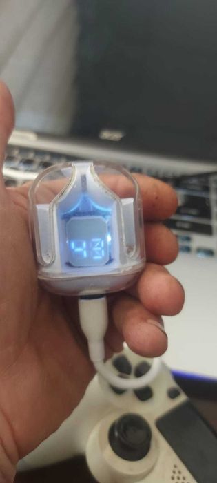 зарядка для наушников