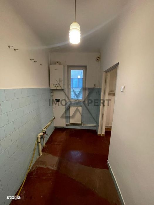 Apartament In Vila, 3 camere, 2 bai , 83 m2 , Andrei Muresanu, Pasapoa