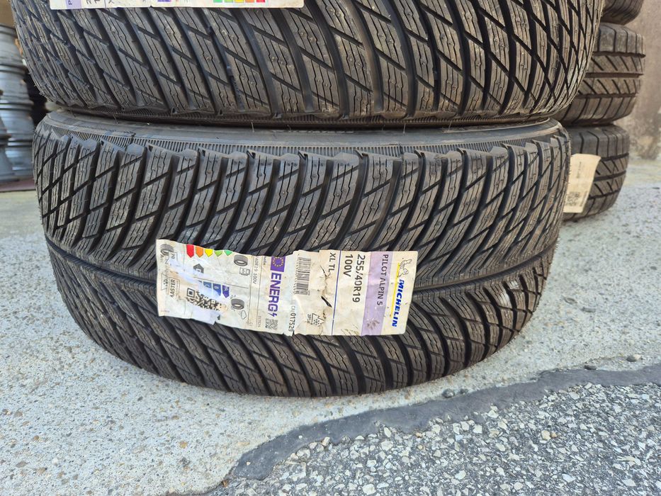 4 Anvelope M+S IARNA - 255/40/19 100V - Michelin ALPIN 5 - NOU - DOT 2021 ! SUPER PRET !