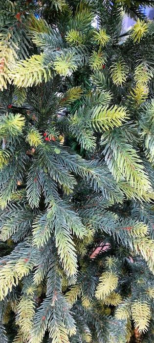 Ёлка премиум класса литая с первых рук