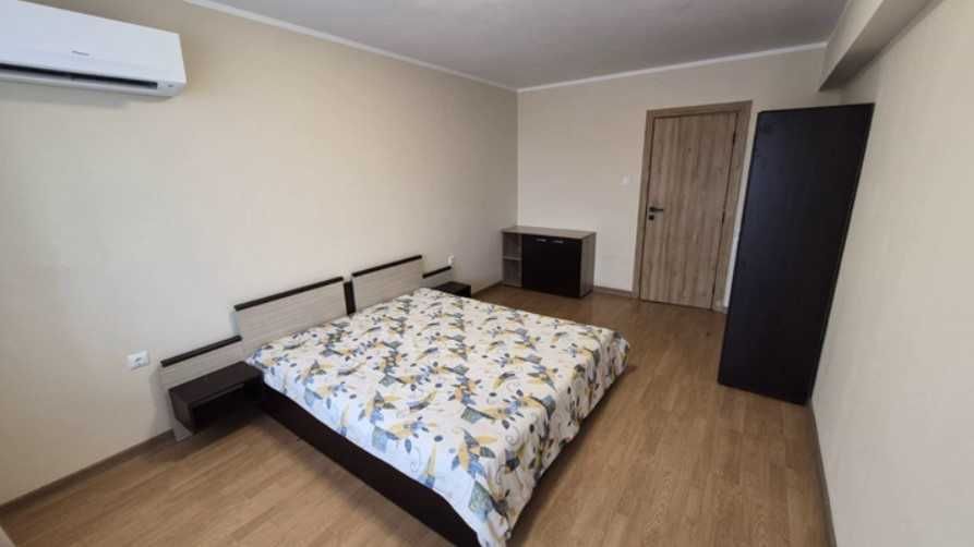 Дава се под наем Двустаен апартамент в София, Банишора - 72 кв.м за 736.95 € - Снимка #4