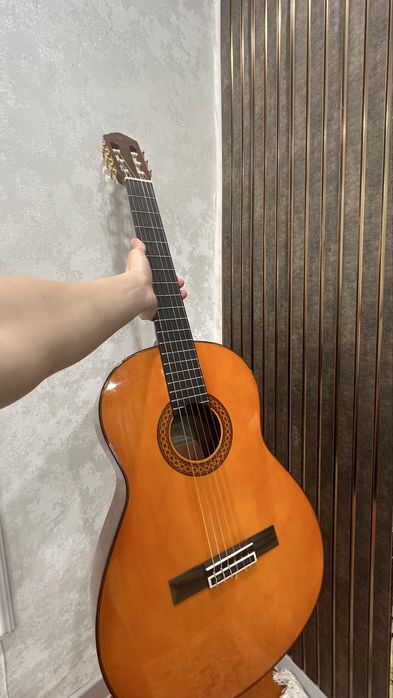 Гитара Yamaha c80