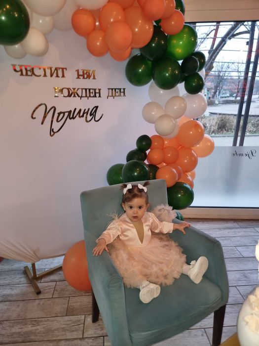 Бебешка рокля шита по поръчка