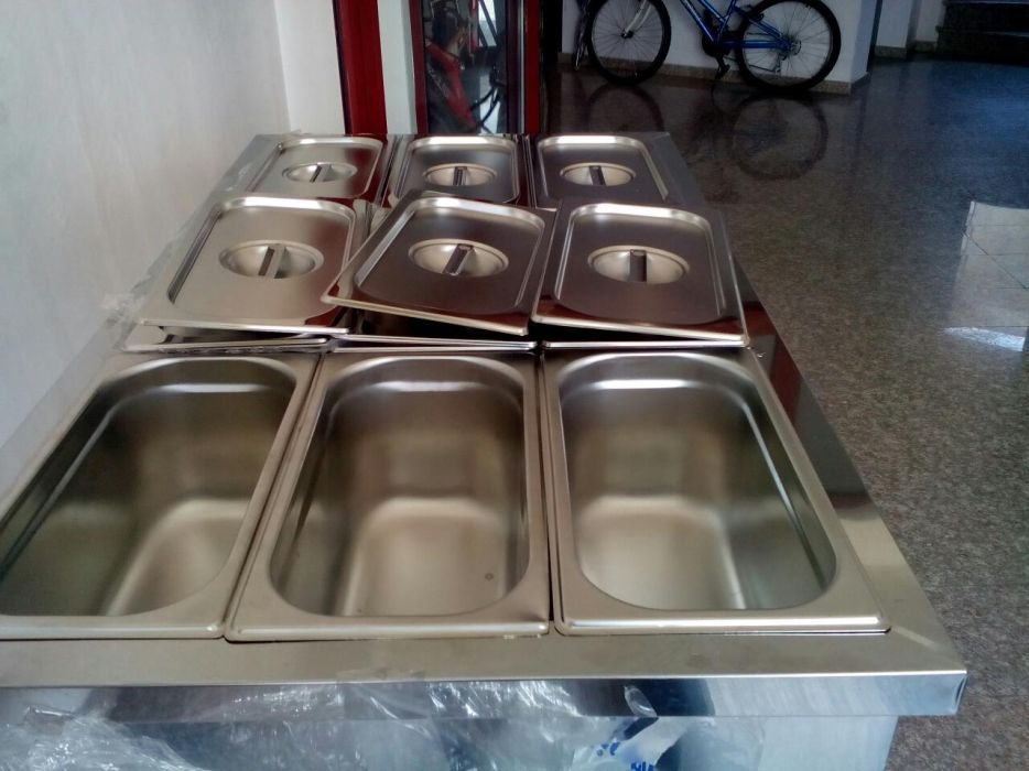 Бен-Мари-топла витрина