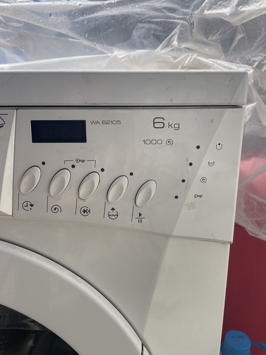 Продавам пералния Gorenje модел WA62105