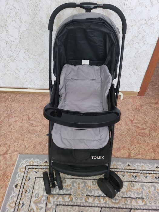 Продаётся прогулочная коляска