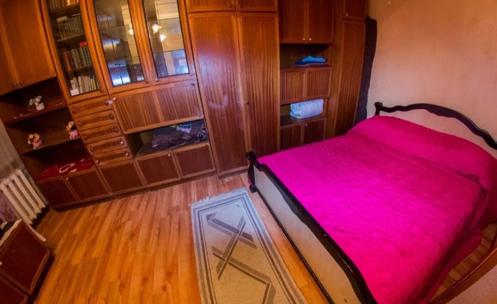 Сарыарка 11-Кенесары, 2часа 2000