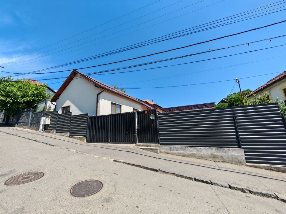 Casă de vânzare Strada Mureșului