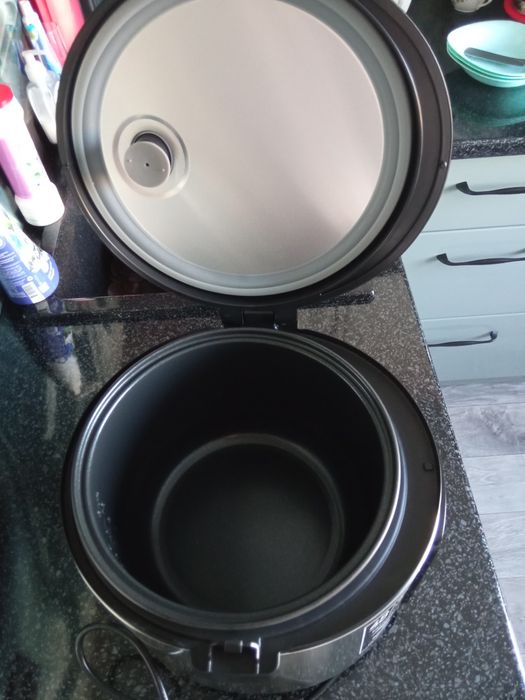 Продам мультиварку