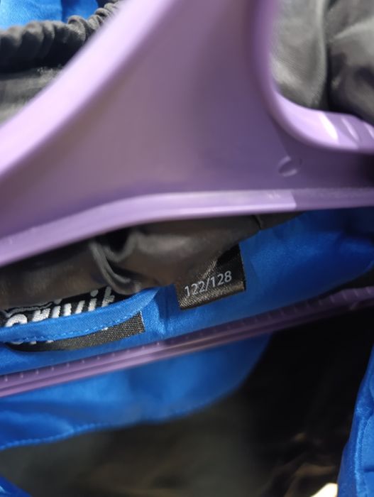 Продам  ветровку