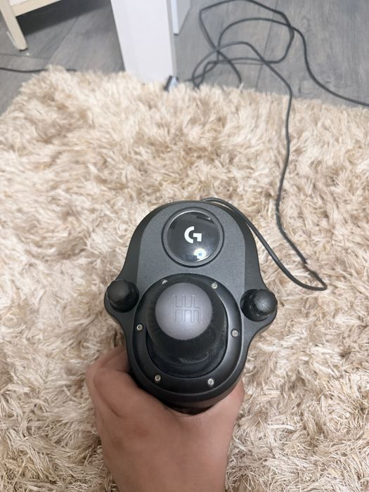 Logitech G923 TrueForce + Shifter | PS5/PS4/PC | Folosit aprox 50 de ore | Ca nou