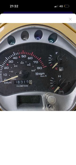 Detin 3 bucati !! Scutere 25kmh , benzina 2019 , 2010 , 2007!!!  49cc, 4 timpi , Fara permis 25 kmh pe cartea RAR!!