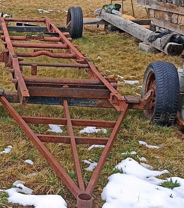 Remorca 6 m lungime, sasiu IVECO