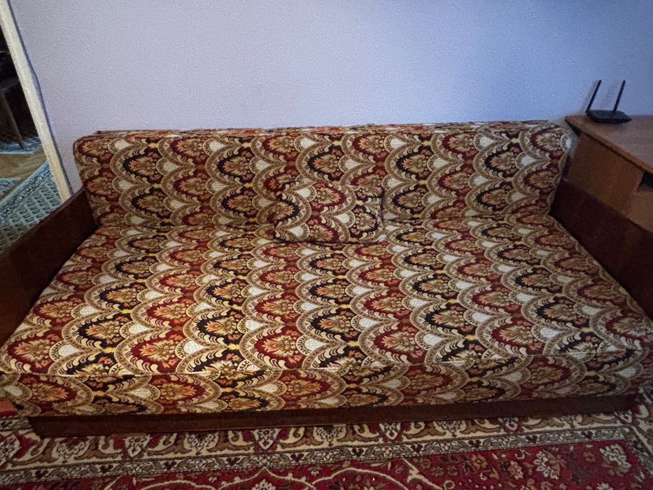 Vand mobila veche
