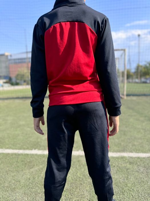 Детски футболни анцузи