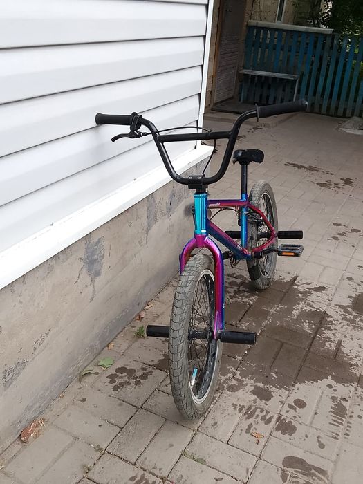 Продам BMX  идеальный