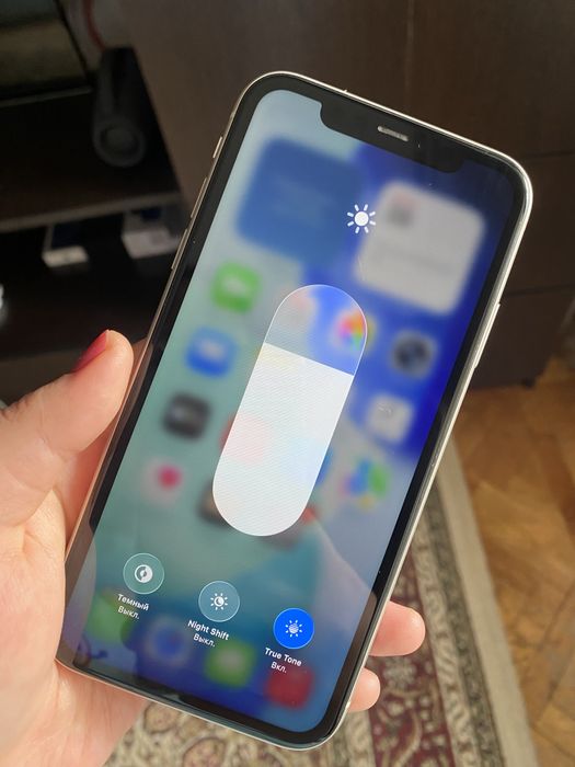 Айфон 11 на 128гб 78% В идеале