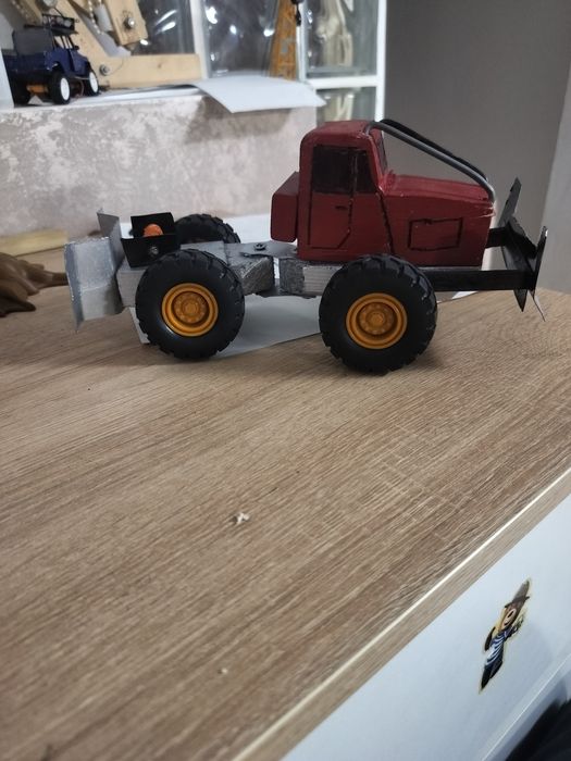 Vând taf lemn făcut manual acasa