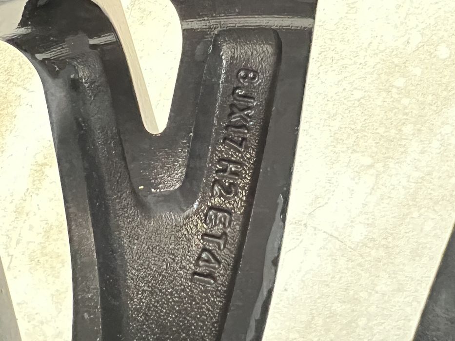 Диски R17 с шинами 225/45 R17