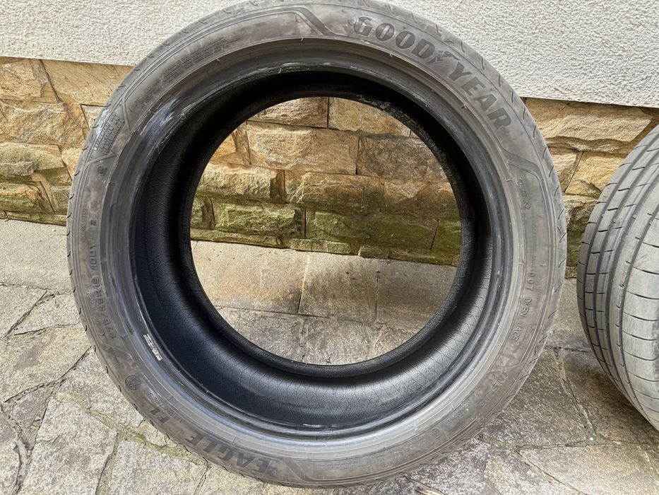 Гуми Goodyear Eagle F1 245/40 19 275/35 19