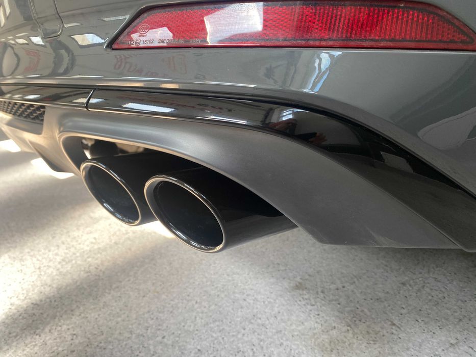 Chrome Delete - Piano Black - Colantari trimuri auto - Shadowline