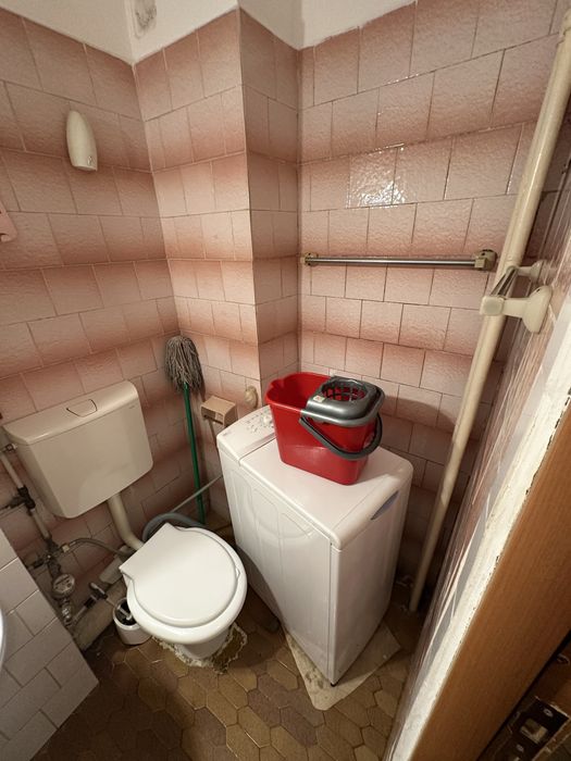 Garsonieră de închiriat, Sector 3, Titan