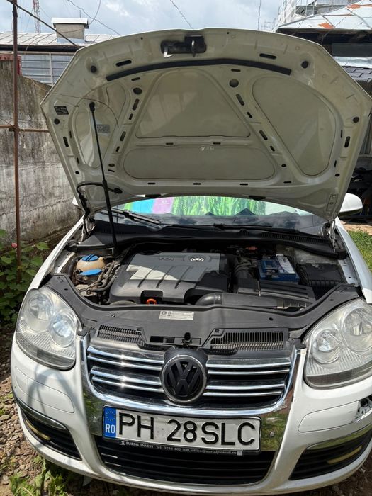 VOLKSWAGEN Jetta 2010 — imagine 3