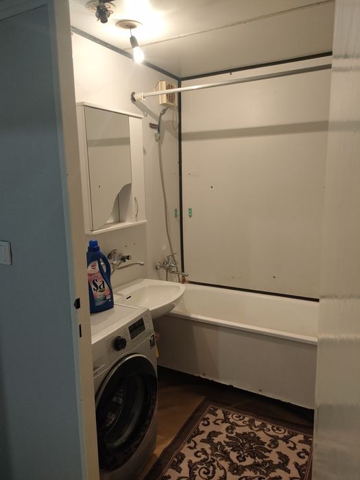 Сдаётся двух комн квартира