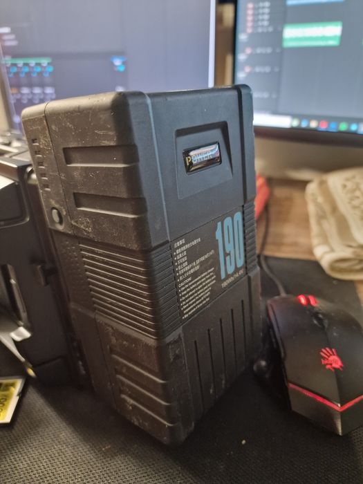 Blackmagic URSA mini 4.6K G2 EF