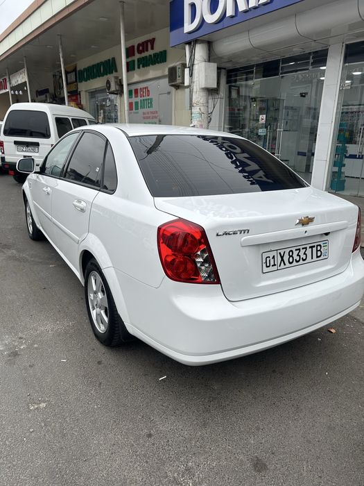 Gentra 2021 avtomat arendaga beriladi