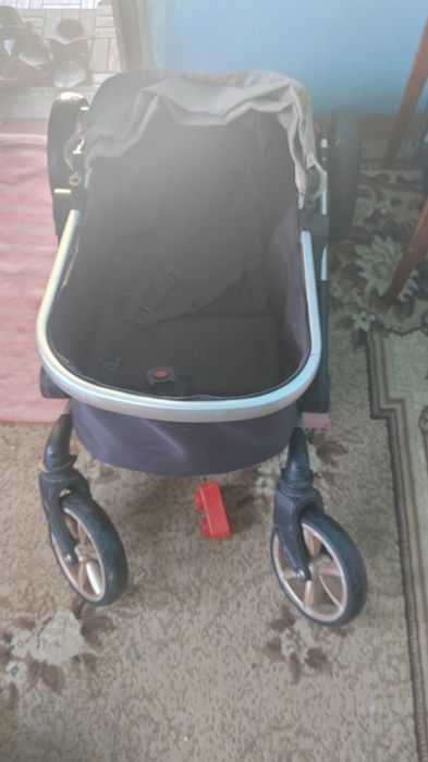 Продам коляску детскую