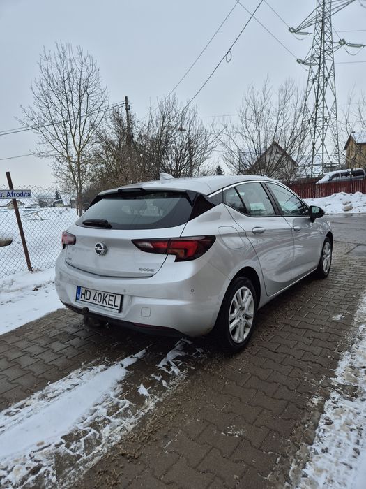 Opel Astra K 2017 diesel 1.6